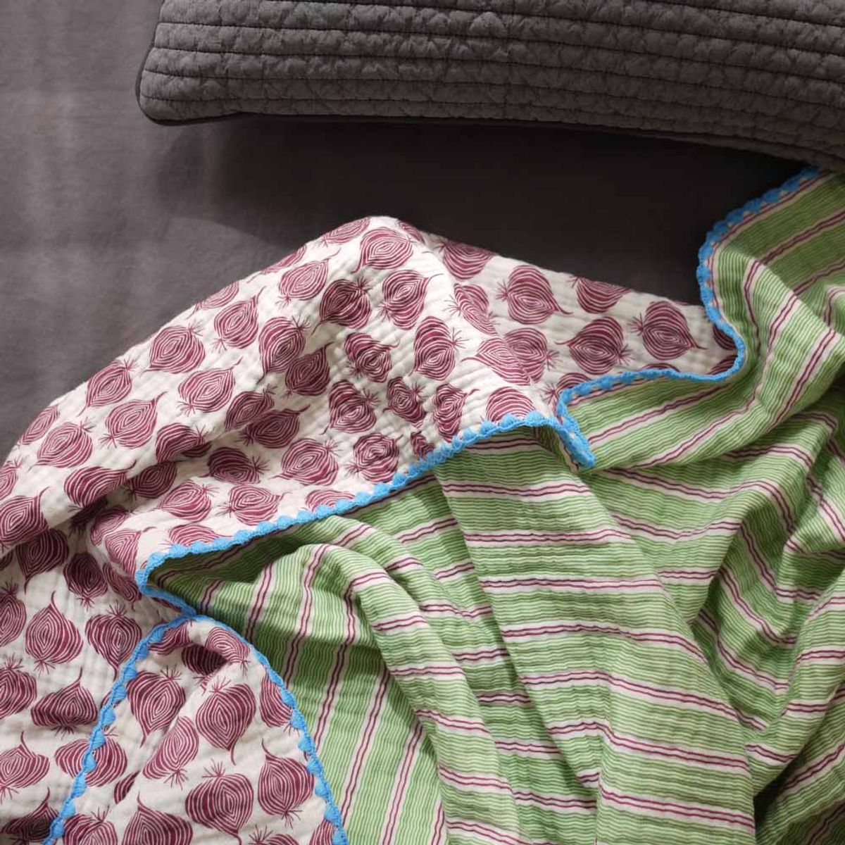 봄봄패브릭스(BOMBOM FABRICS) 4layer gauze blanket 4중거즈 블랭킷/sangria onion + green stripe/2size