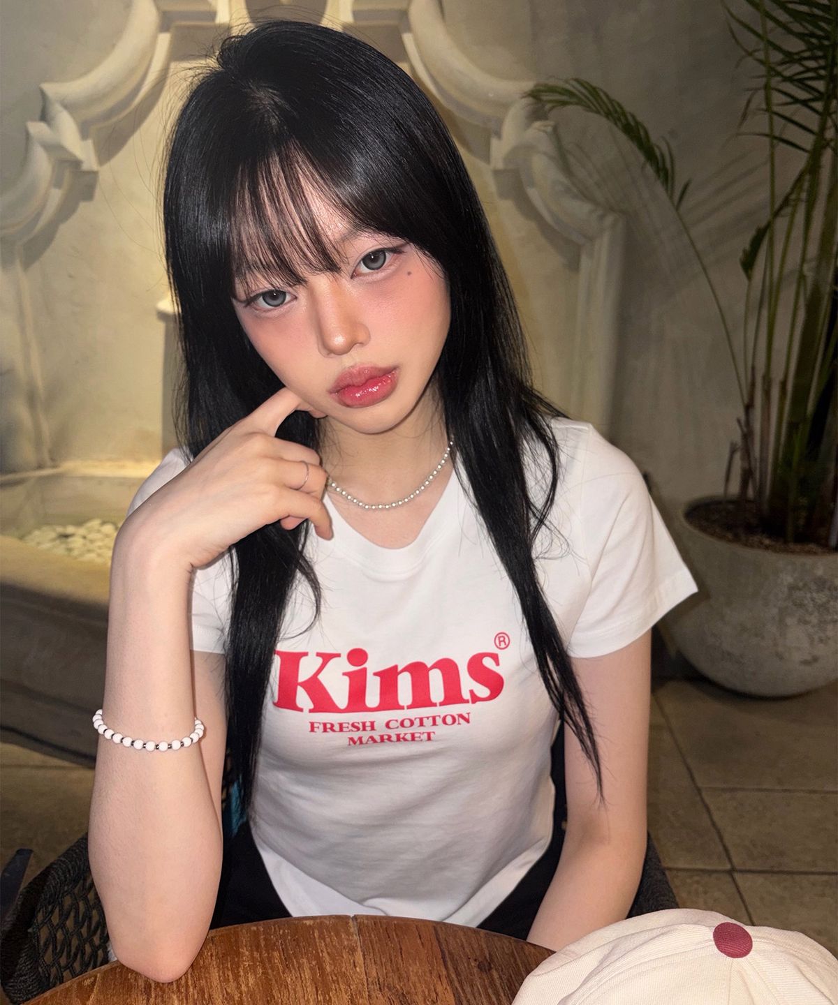 킴스 프레시 코튼 마켓(KIMS FRESH COTTON MARKET) (Unisex) Kims Bam Logo Tee White(red)