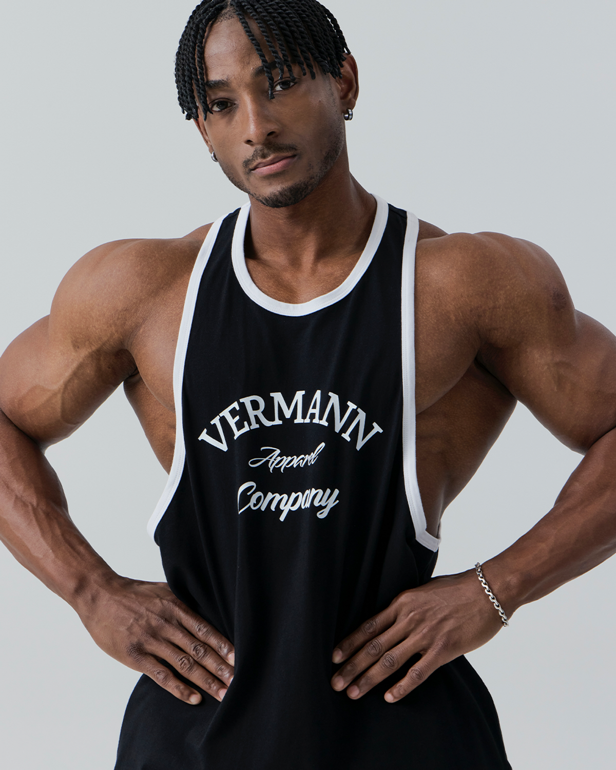 베르만 어패럴(VERMANN APPAREL) 컴퍼니 딥컷 나시 3colors