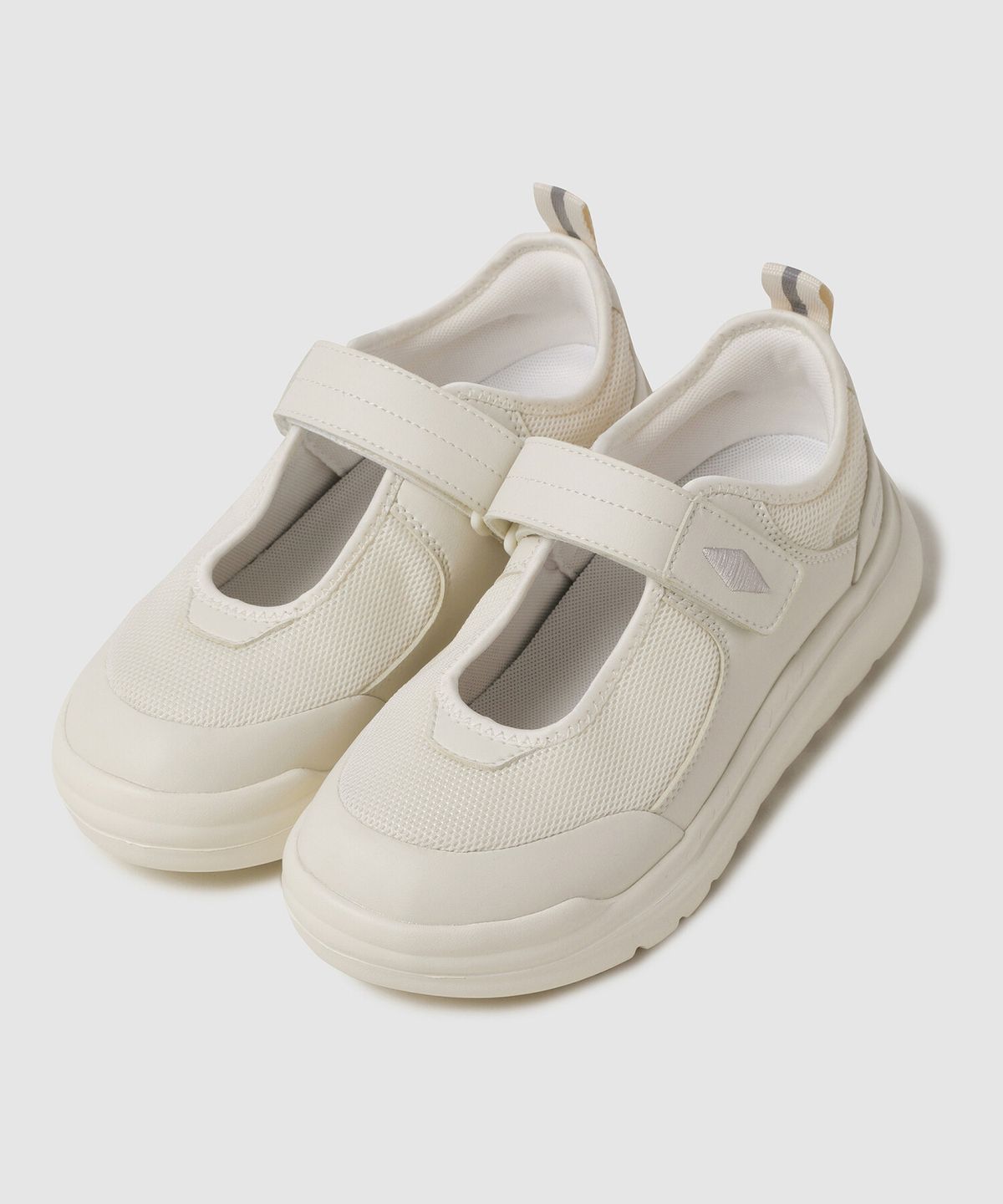 엄브로(UMBRO) LEEDS (리즈) 베이지(UQ223ESA44)