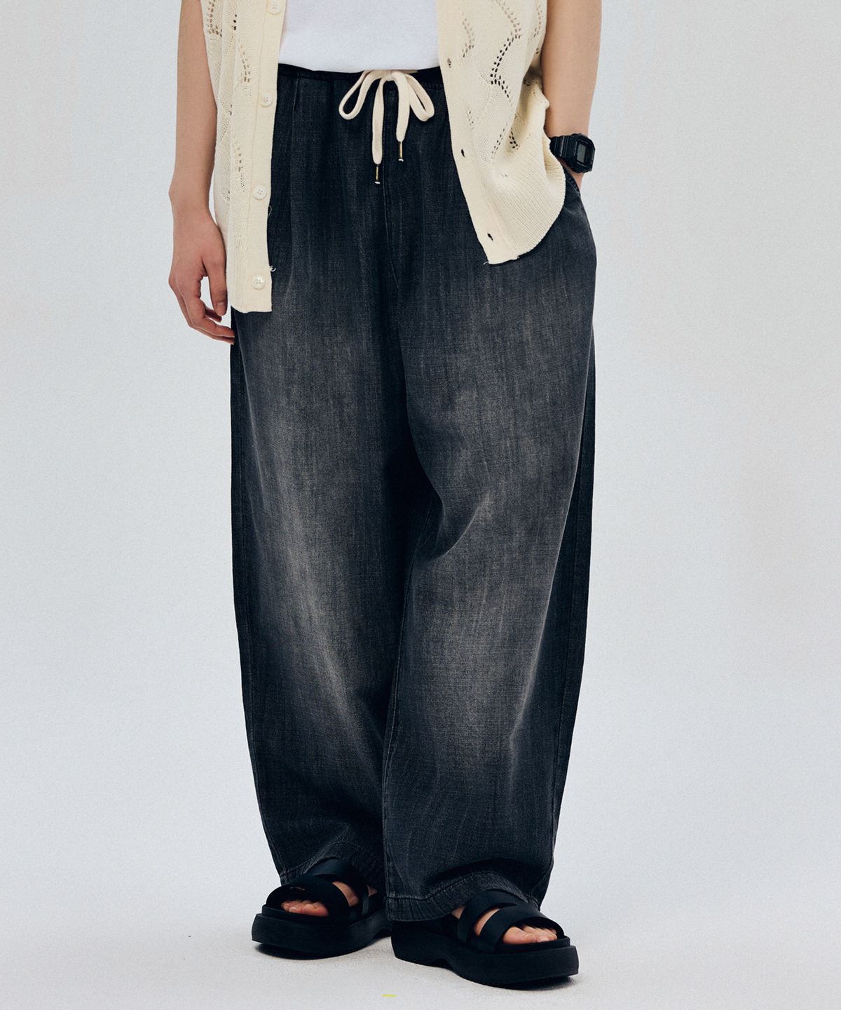리플라이퍼키(REFLYPERKY) LX8522 린넨라이크 이지밴딩 릴렉스데님 (Powder black)