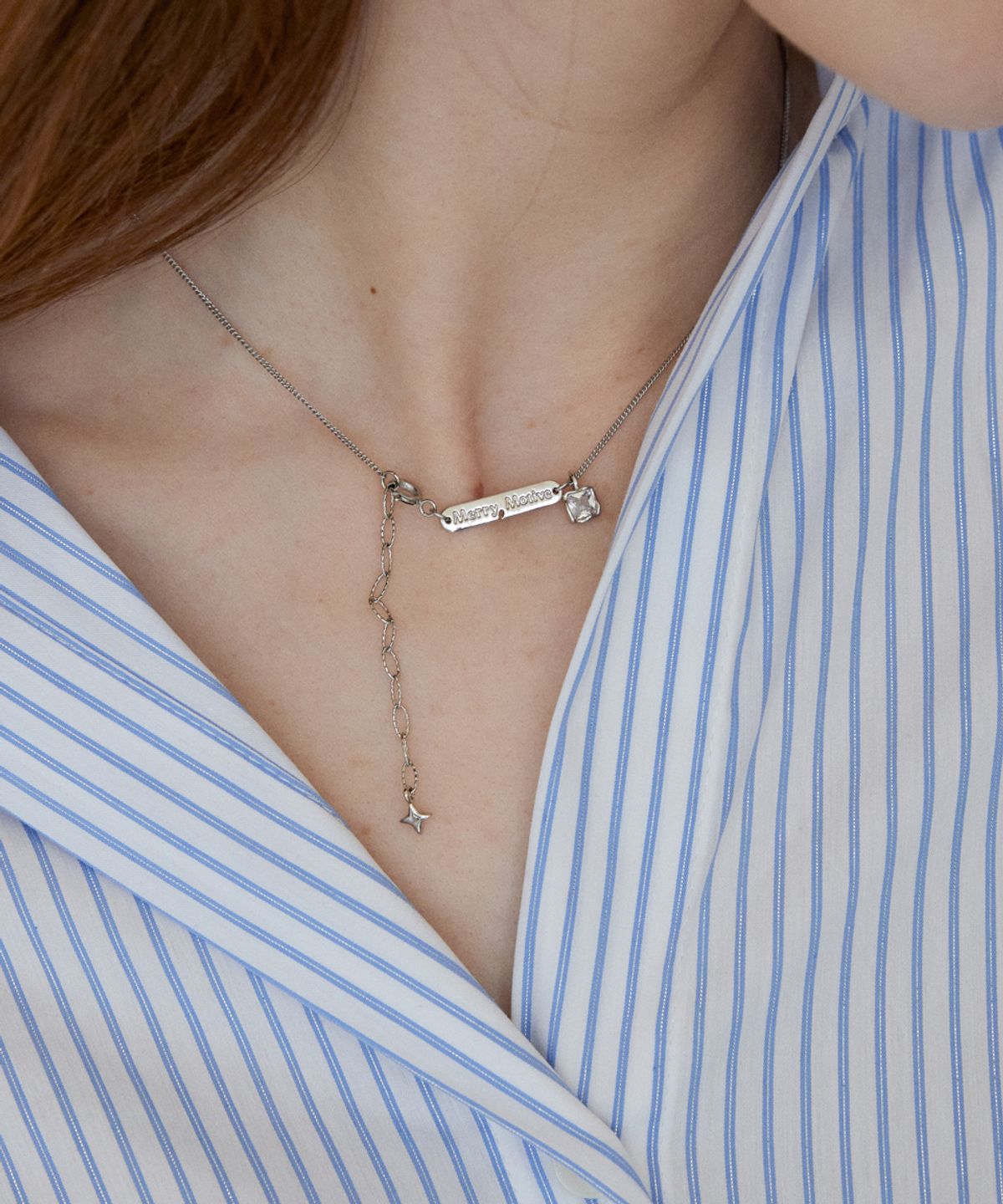 메리모티브(MERRYMOTIVE) Cube crystal pendant with chain necklace