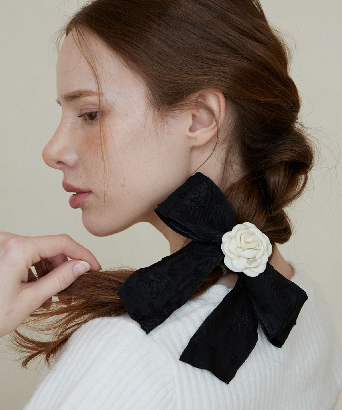 메리모티브(MERRYMOTIVE) Black and white flower bow hair pin