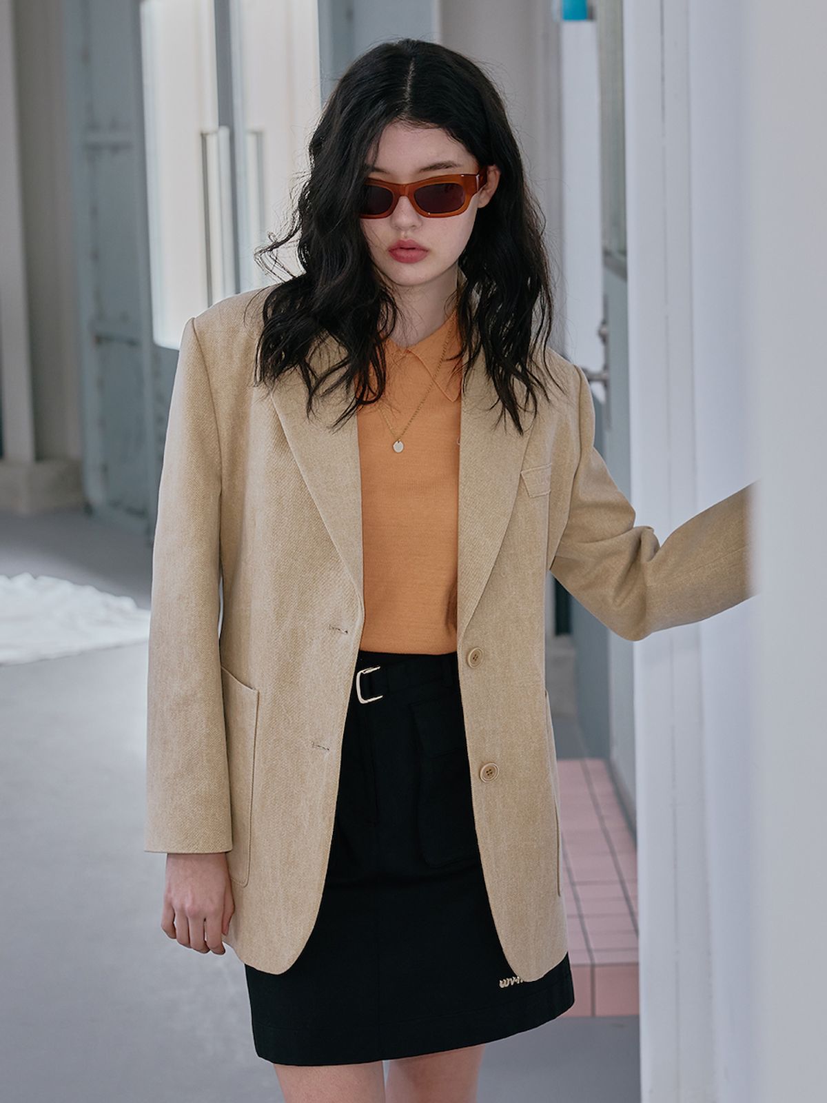 엘유브이엠(LUVM) LOGO PATCH BOXY JACKET_BEIGE