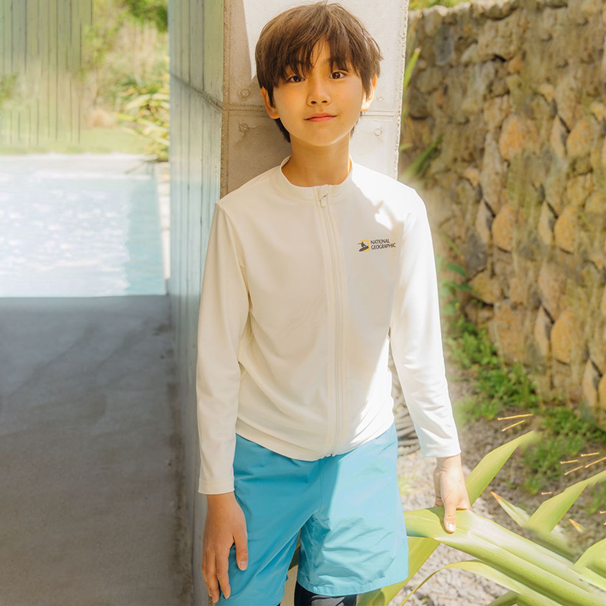 내셔널지오그래픽 키즈(NATIONAL GEOGRAPHIC KIDS) K252URG630 그래픽 래쉬가드 집업-1 IVORY