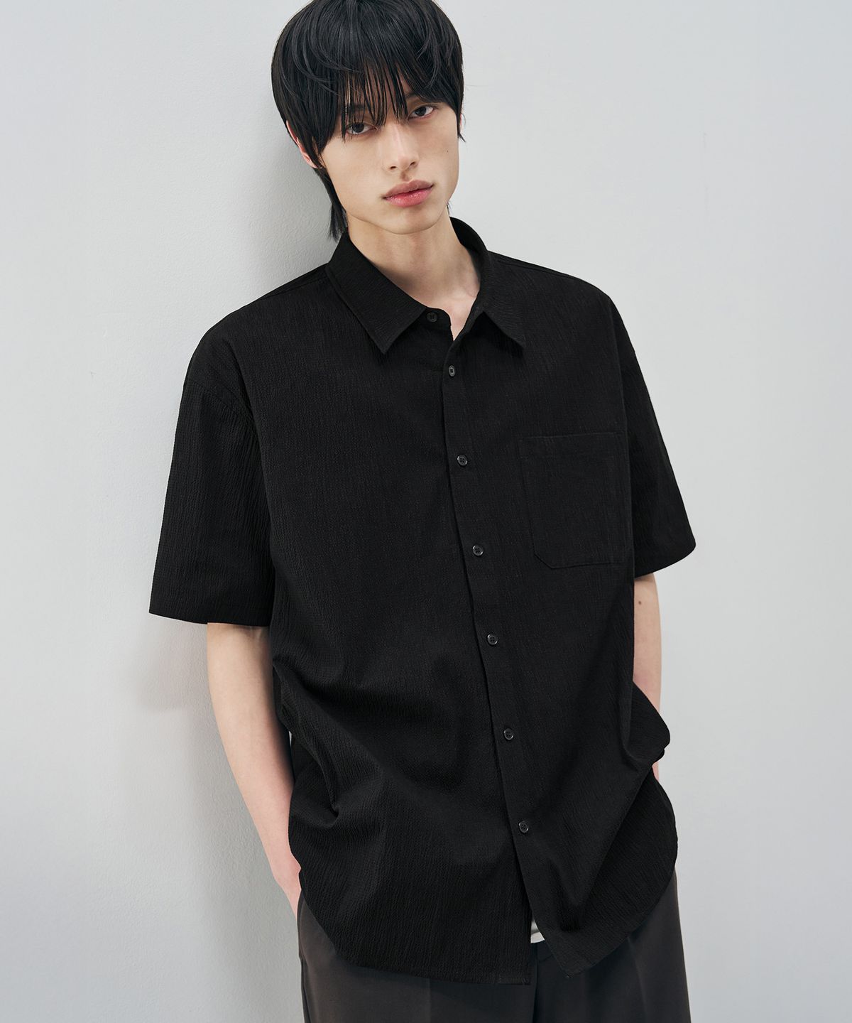 드로우핏(DRAW FIT) 솔리드 하프 시어서커 셔츠 [BLACK]