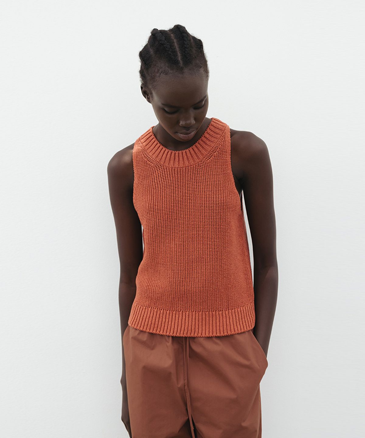 더룸(THELOOM) SUSTAINABLE PAPER HALTERNECK TOP_RED BEAN