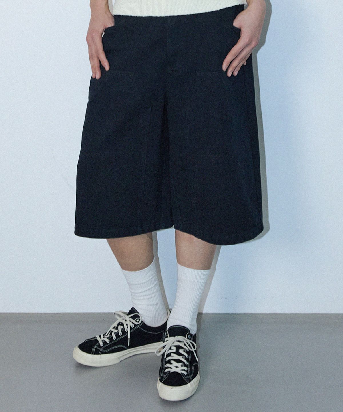 꼬모니노즈(COMONINOZ) NINO PANTS [BLACK]