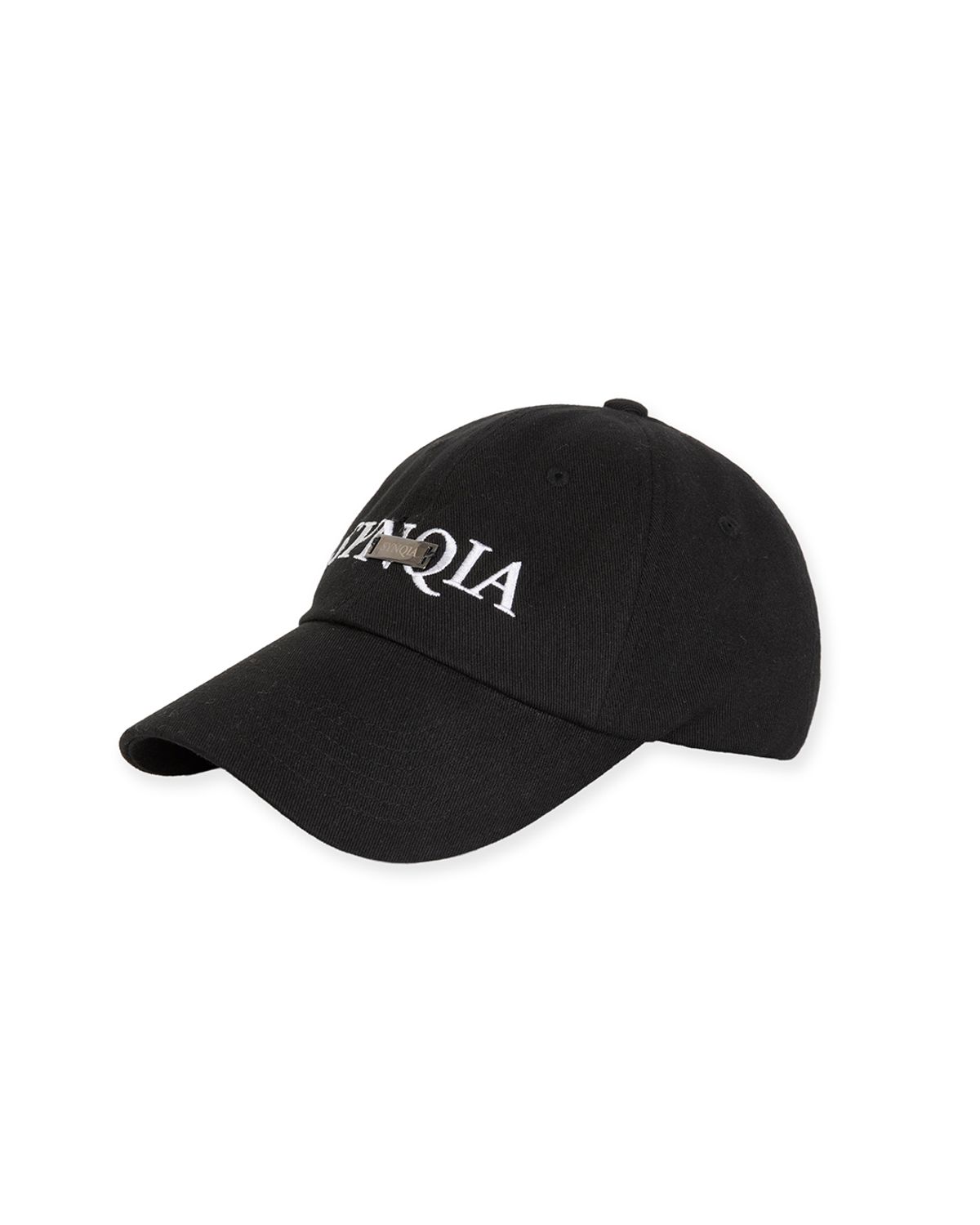 신키아(SYNQIA) 메탈 플레이트 베이스볼 캡 블랙