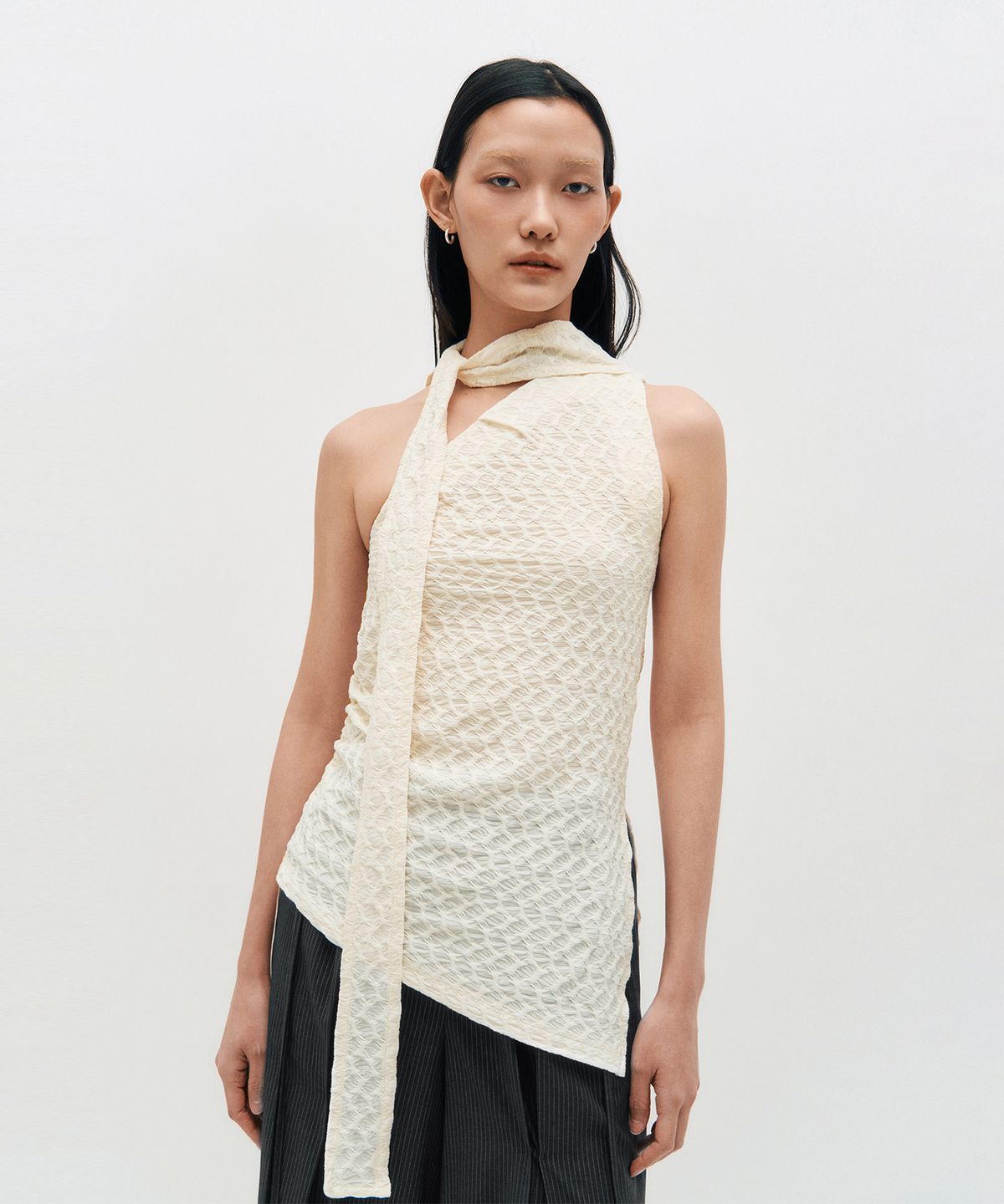 킴지수(KIMZISU) One Shoulder Lace Top _ IVORY