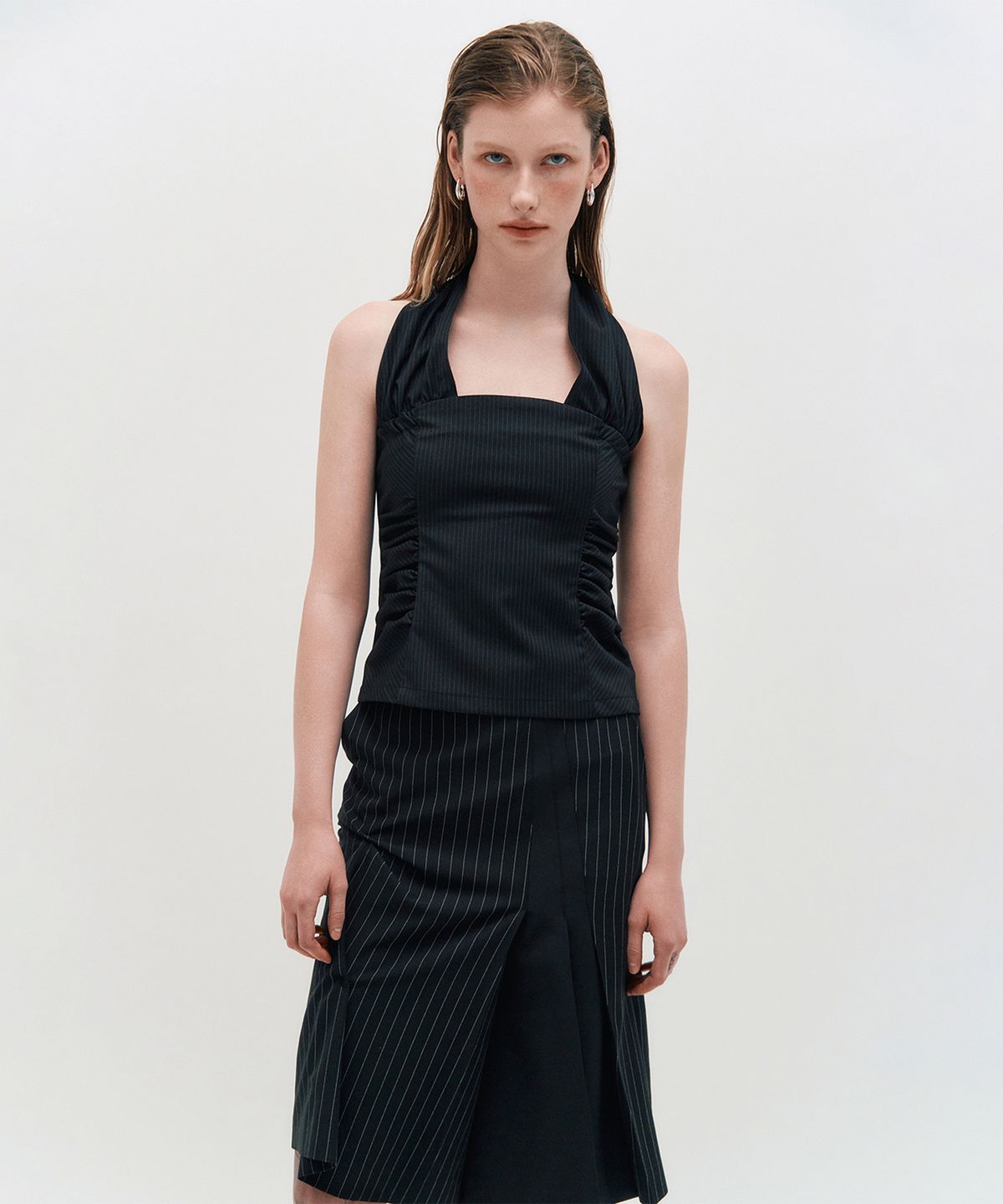 킴지수(KIMZISU) Wide Tie Stripe Halter Top _ BLACK