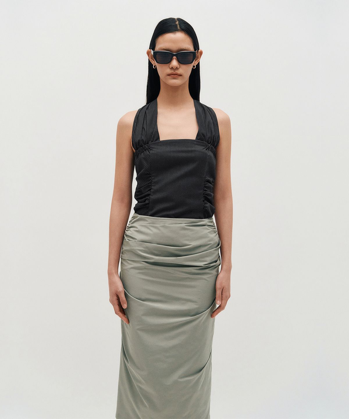 킴지수(KIMZISU) Wide Tie Stripe Halter Top _ GREY