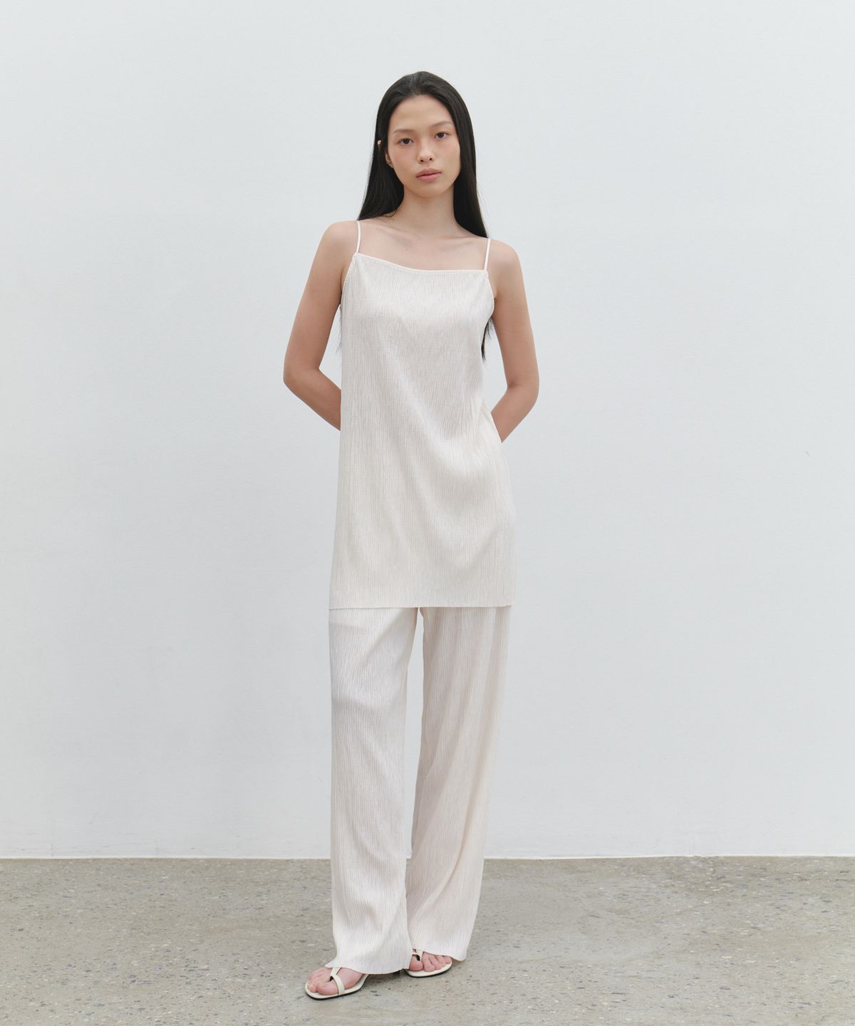유라고(URAGO) Pleats camisole dress