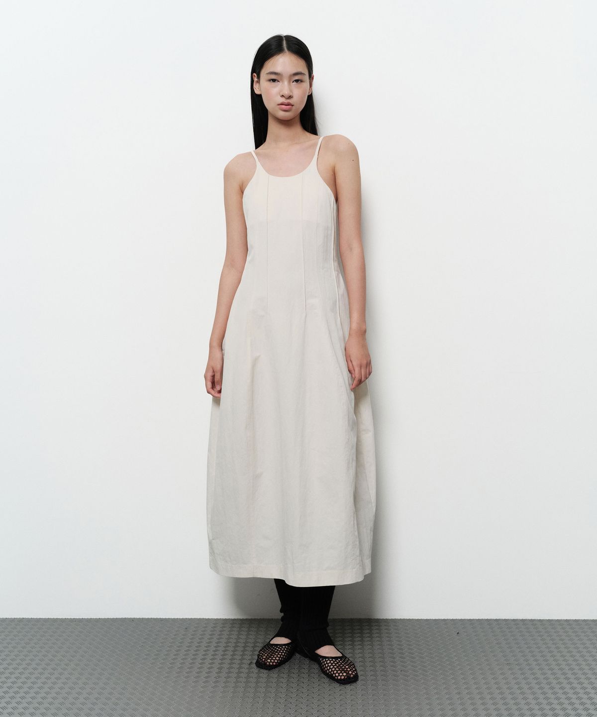 다이애그널(DIAGONAL) HALTERNECK LONG DRESS (cream)