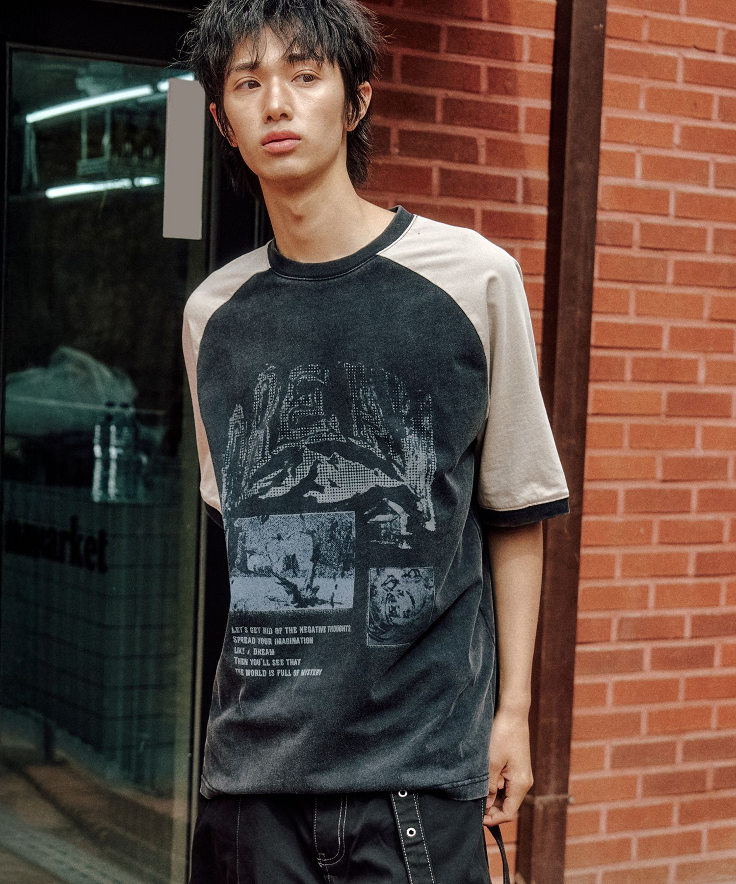 ★XTONZ★ XTT138 Kate Fading Raglan T-Shirt BLACK MUSINSA | XTONZ XTT138 Kate Fading Raglan T-Shirt (BLACK)