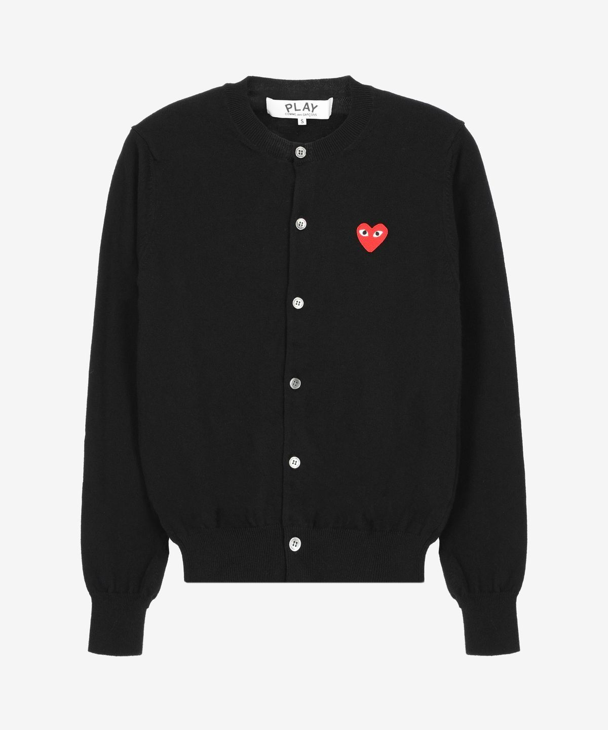 꼼데가르송 플레이(COMME DES GARCONS PLAY) 레드 하트 엠블럼 라운드넥 가디건 - 블랙 / AXN0070511