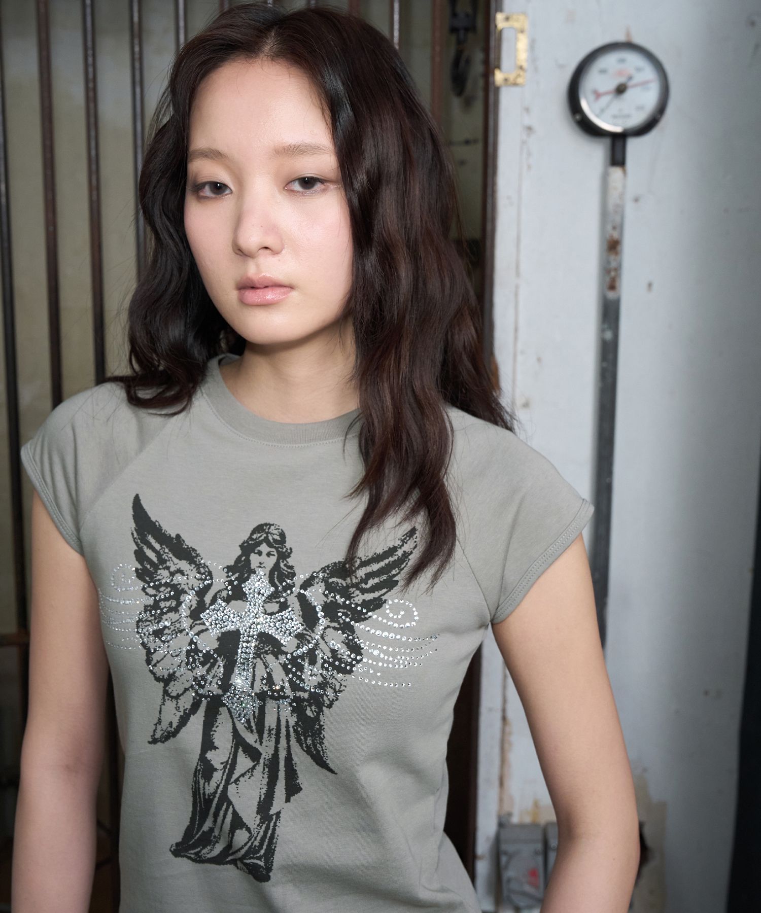 Tシャツ・カットソー [HELENE PARIS] Angel Wings Cubic Half T-Shirt : 3color MUSINSA | HELENE PARIS Angel Wings Cubic Half T-shirt [Sage]