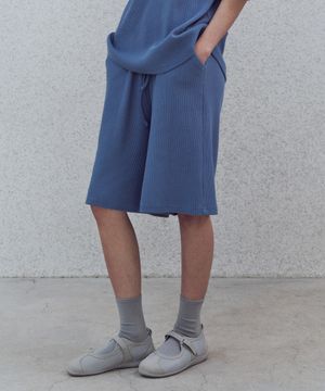 POKECT GRAPHICS WAFFLE SHORTS BLUE