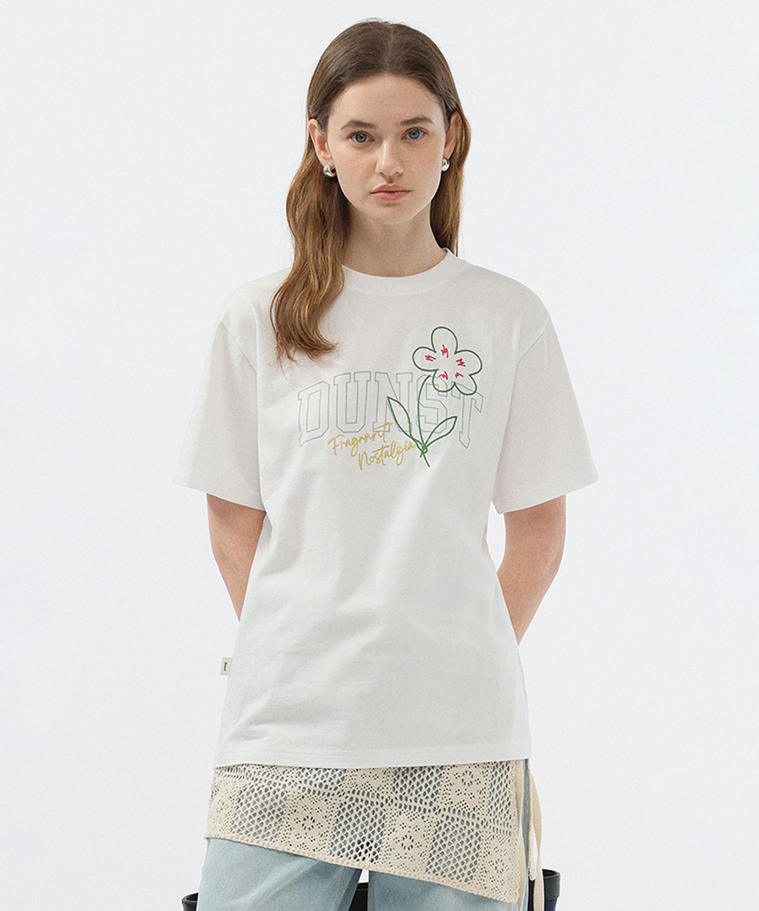 MUSINSA | DUNST FOR WOMEN UNISEX DRAWING BLOOM T-SHIRT