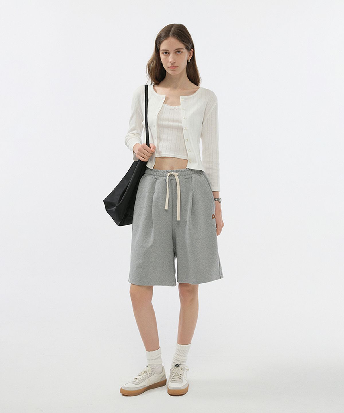 던스트(DUNST) UNISEX LEATHER LOGO SWEAT SHORTS_UDPA5B121_MELANGE GREY