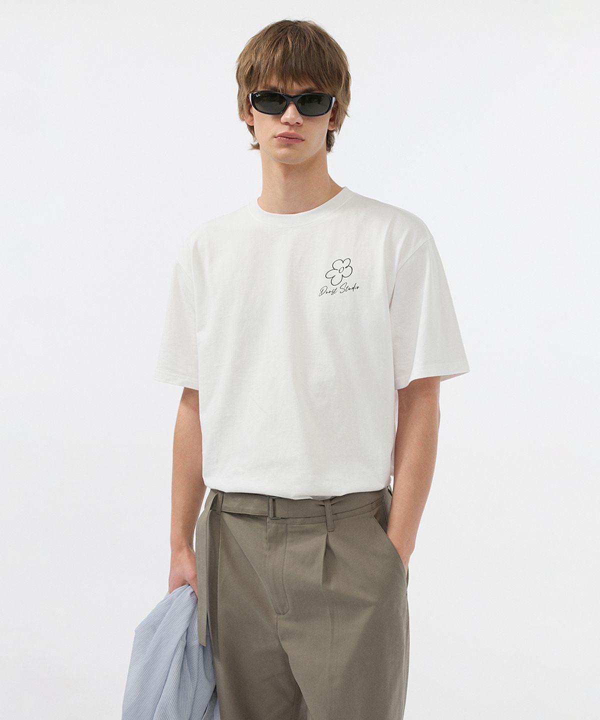 던스트 포 맨(DUNST FOR MEN) DRAWING BLOOM LOGO T-SHIRT_UNISEX_UDTS5B130_OFF WHITE