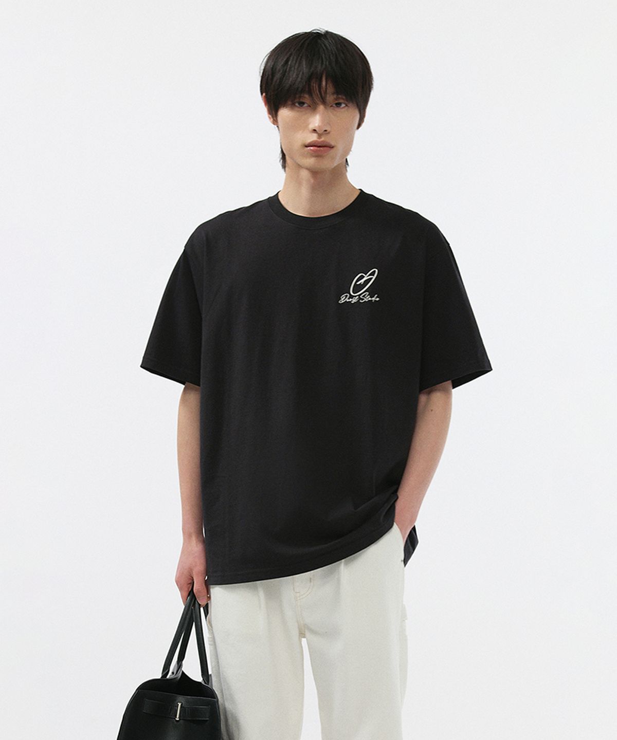 던스트 포 맨(DUNST FOR MEN) HEART D LOGO T-SHIRT_UNISEX_UDTS5B140_BLACK