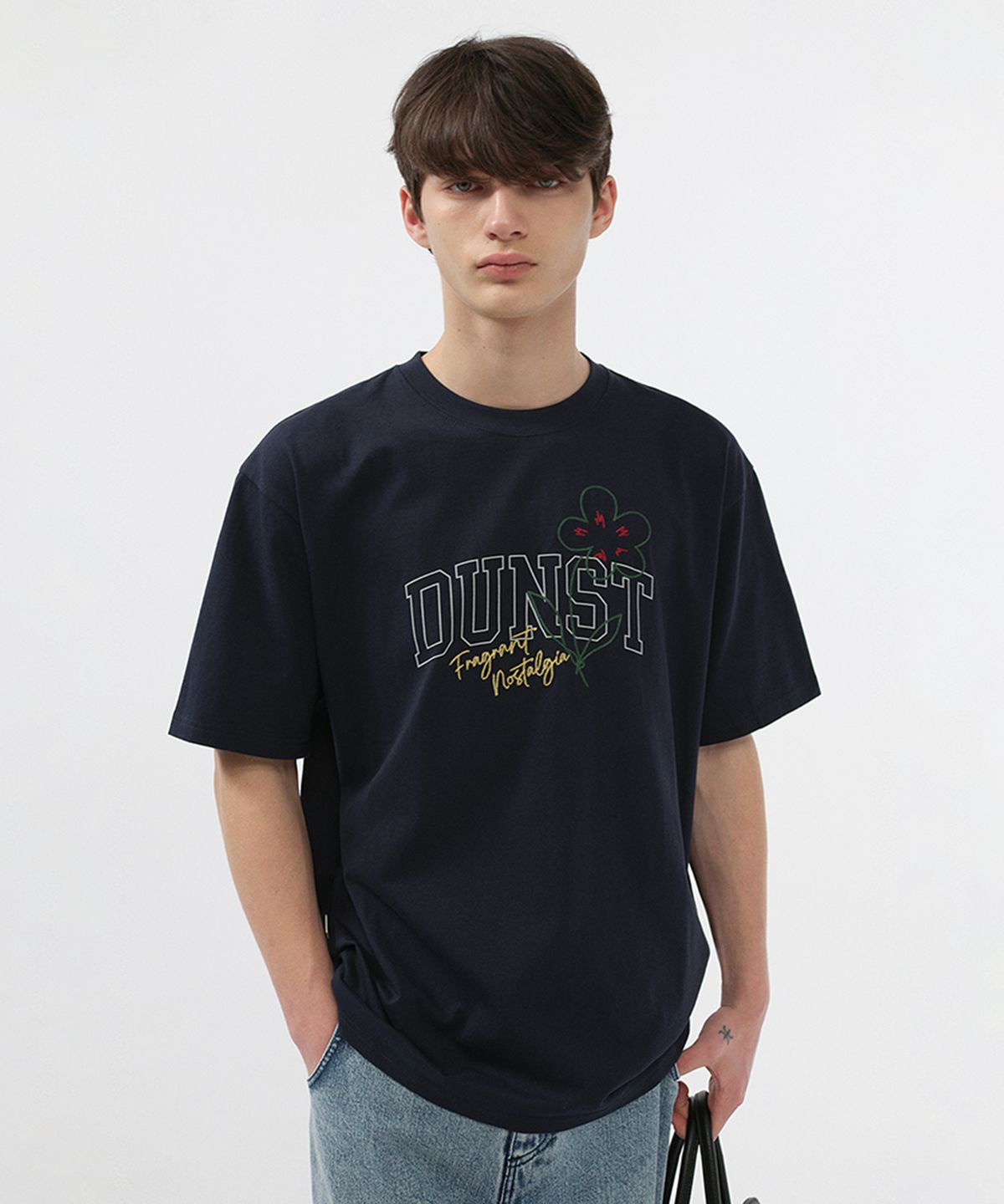 던스트 포 맨(DUNST FOR MEN) DRAWING BLOOM T-SHIRT _UNISEX_UDTS5B126_FRENCH NAVY