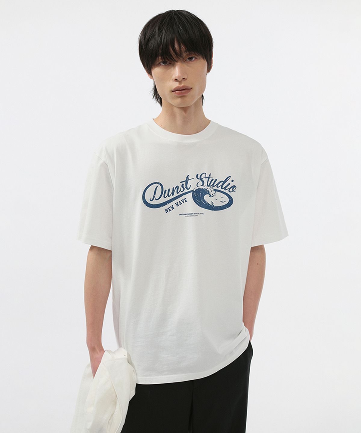 던스트 포 맨(DUNST FOR MEN) WAVE LOGO T-SHIRT_UNISEX_UDTS5B125_OFF WHITE