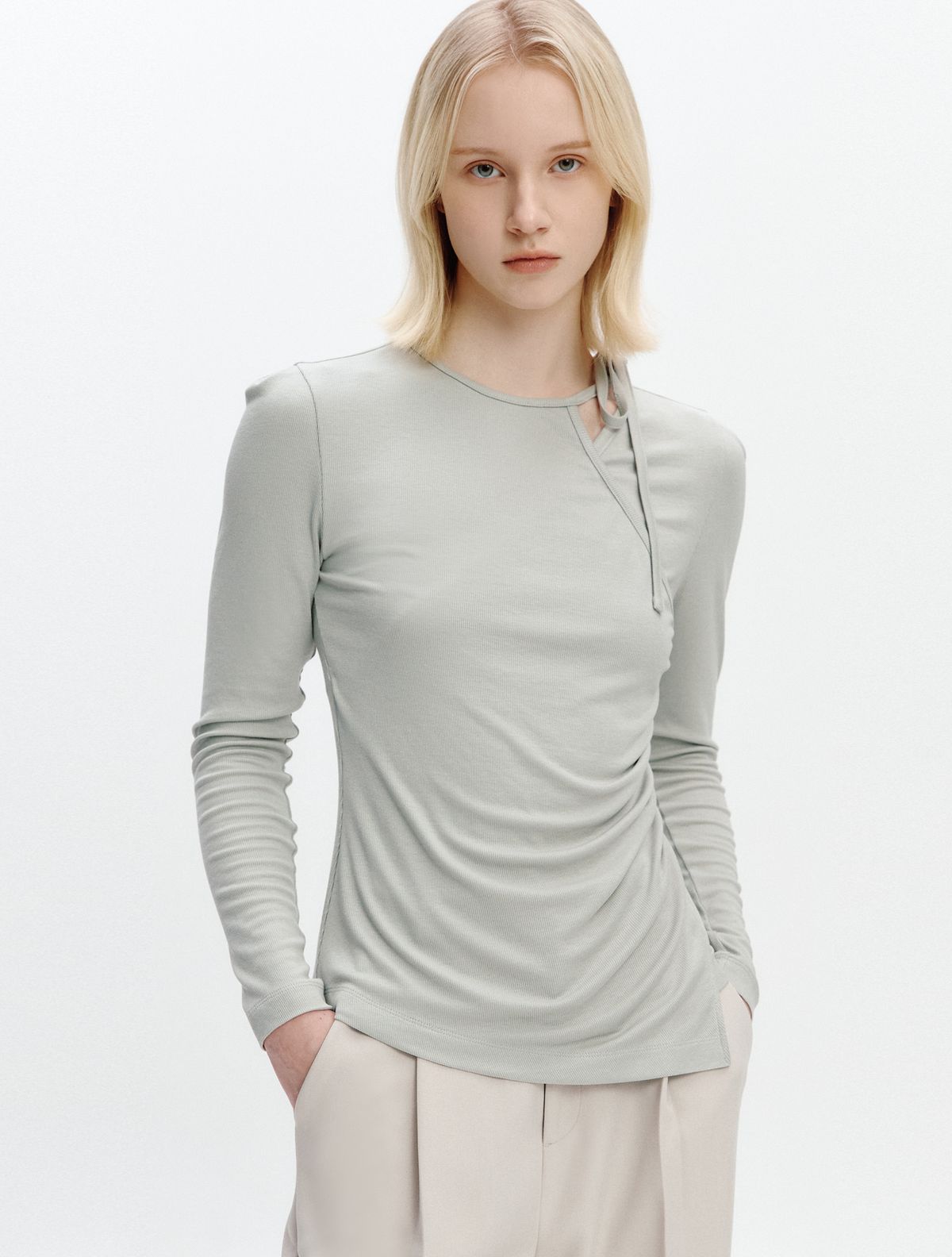 그레이데시온(GRAYDATION) Asymmetric Strap T-blouse OLIVE GREEN