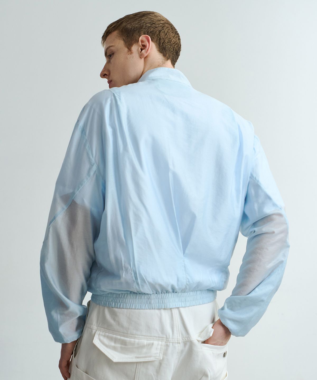 이예(YIYAE) Aether Plissé Sheer Jacket Light Blue