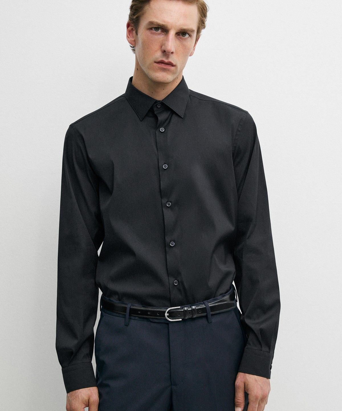 마시모두띠(MASSIMO DUTTI) 슬림핏 스트레치 셔츠