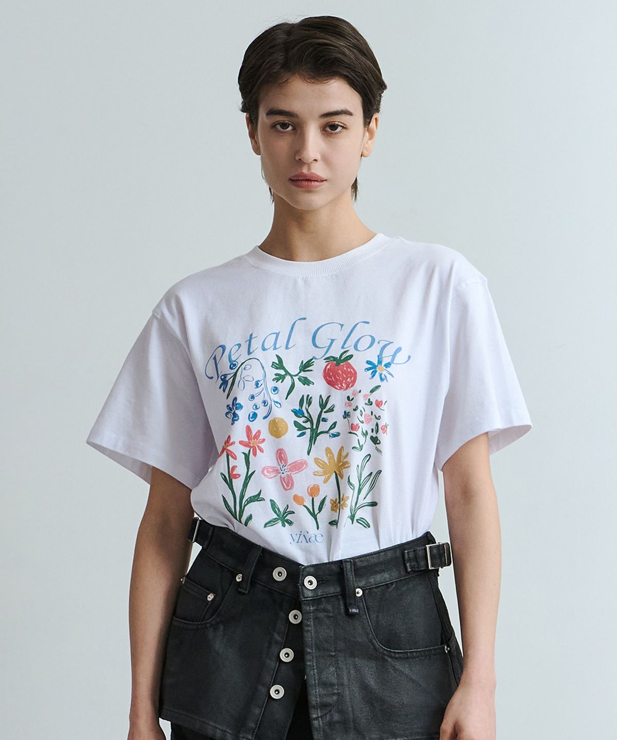 이예(YIYAE) Garden Sunlit T-shirt White