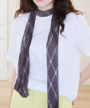 Diagonal Check Scarf (Burgundy / Green Grey)