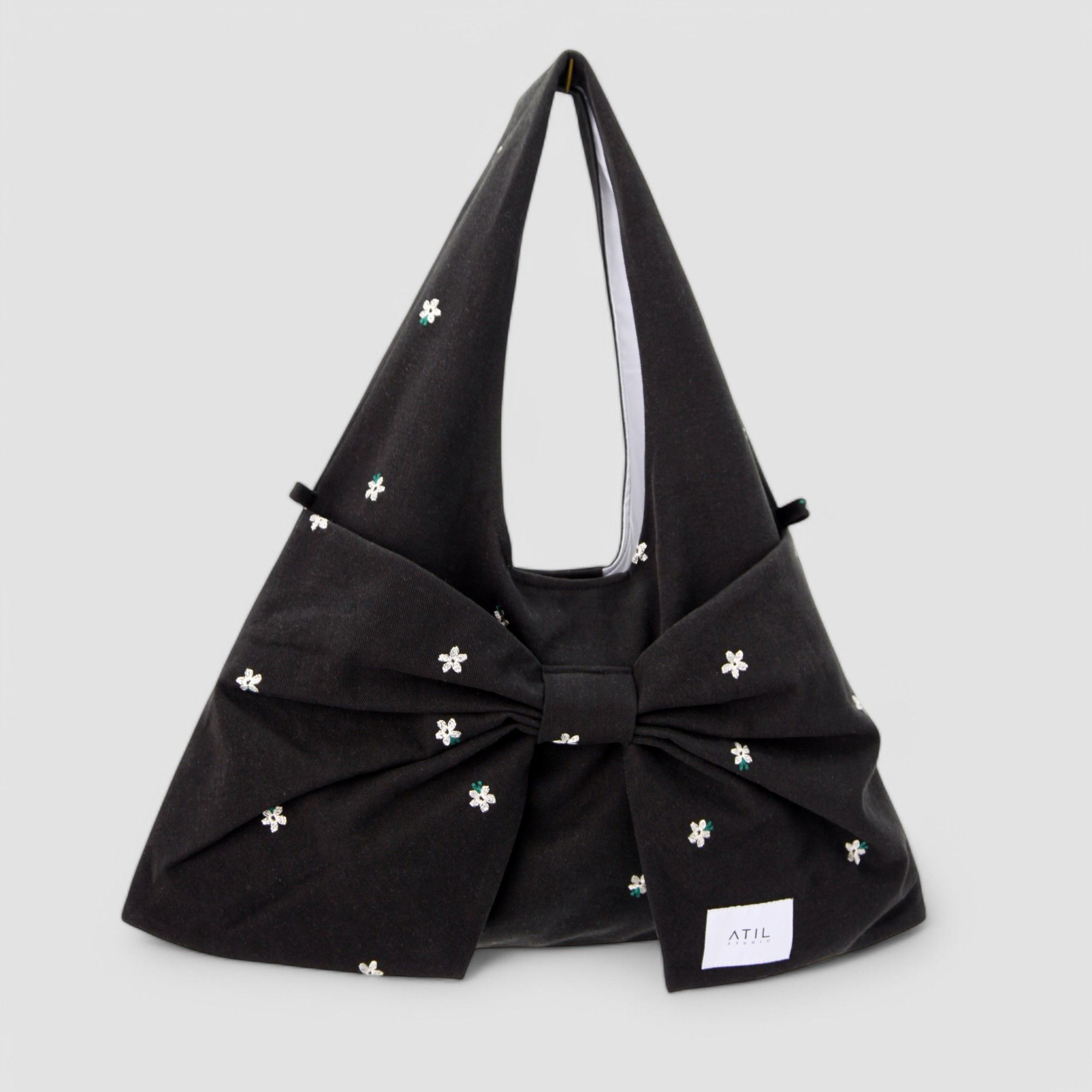 Diana Bag in Black