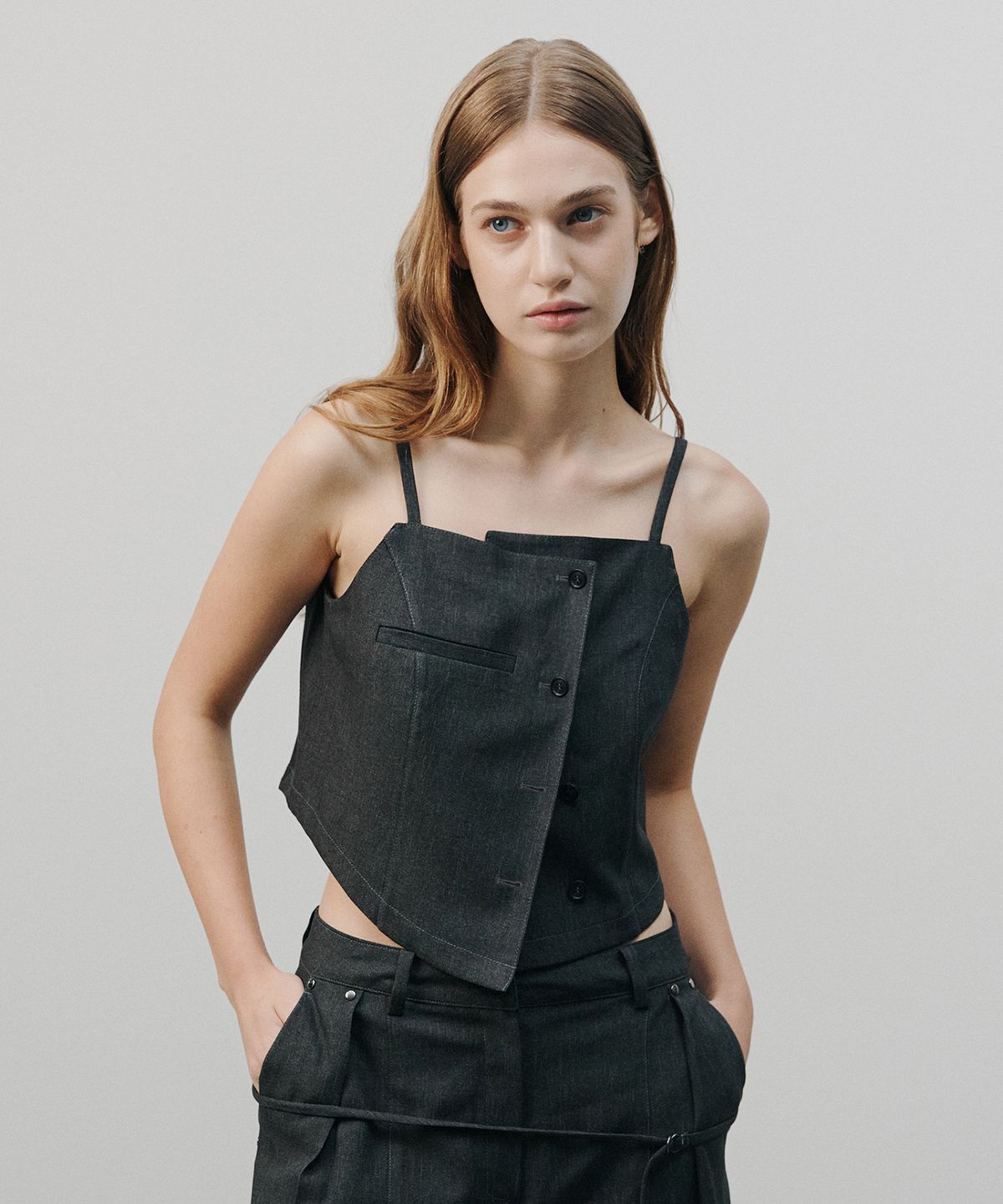 르엠토(L'EMTO) OVERLAP SLEEVELESS