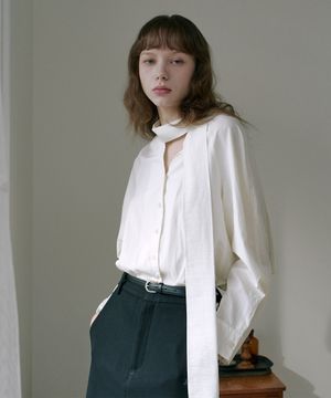 클래식 타이 블라우스 [아이보리]
