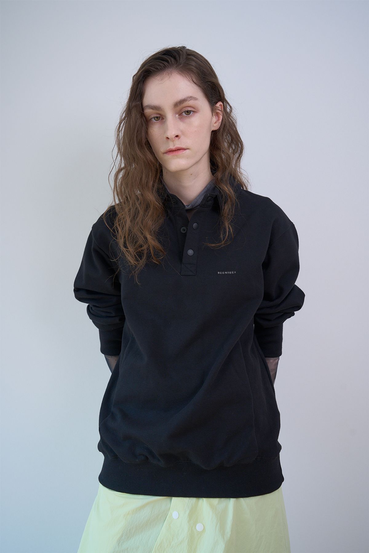 씬(SEEN) PANELED COLLAR SWEATSHIRTS (Black)