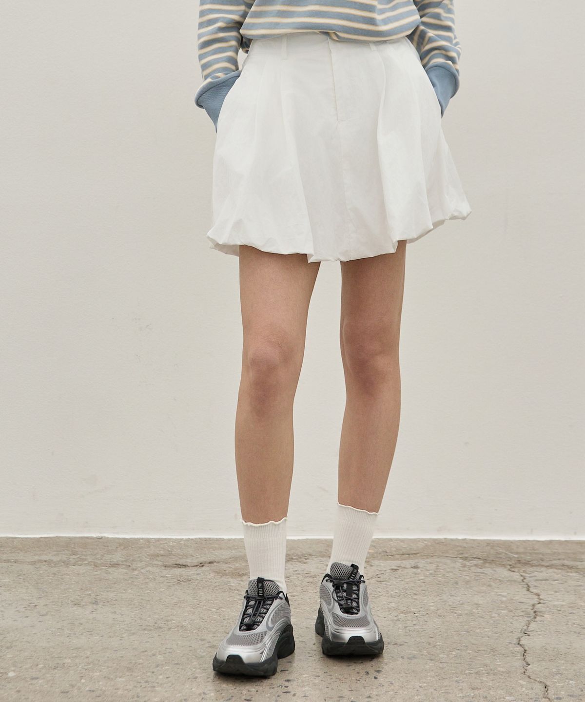엘리오티(ELLIOTI) Nylon Balloon Skirts_2Color