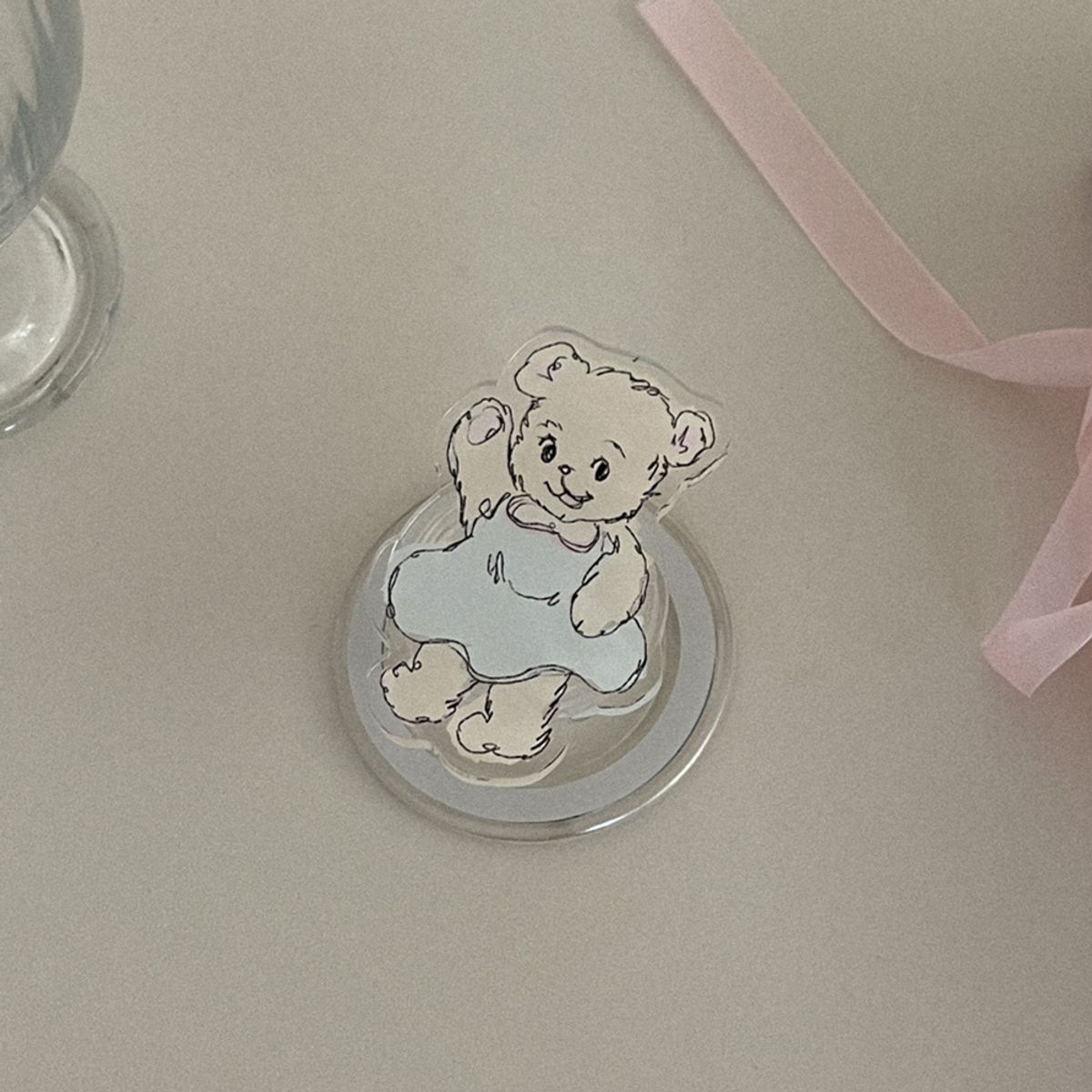 메이드모먼(MADEMOMENT) adorable bear 디자인 [맥세이프 아크릴스마트톡]