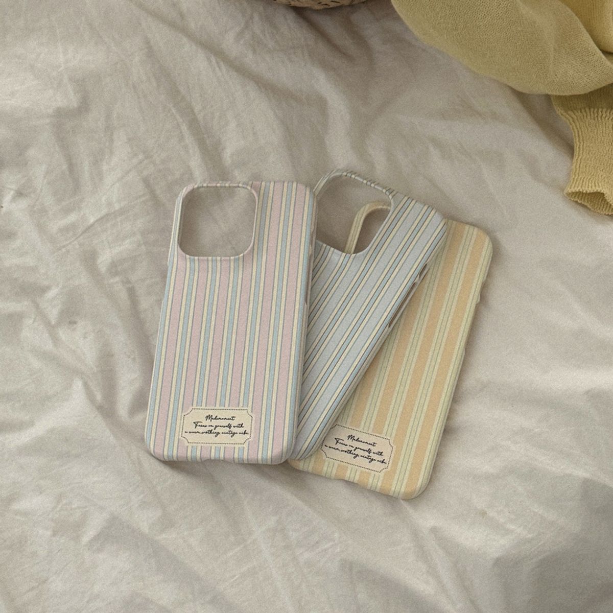 메이드모먼(MADEMOMENT) pastel stripe 디자인 [하드 폰케이스]