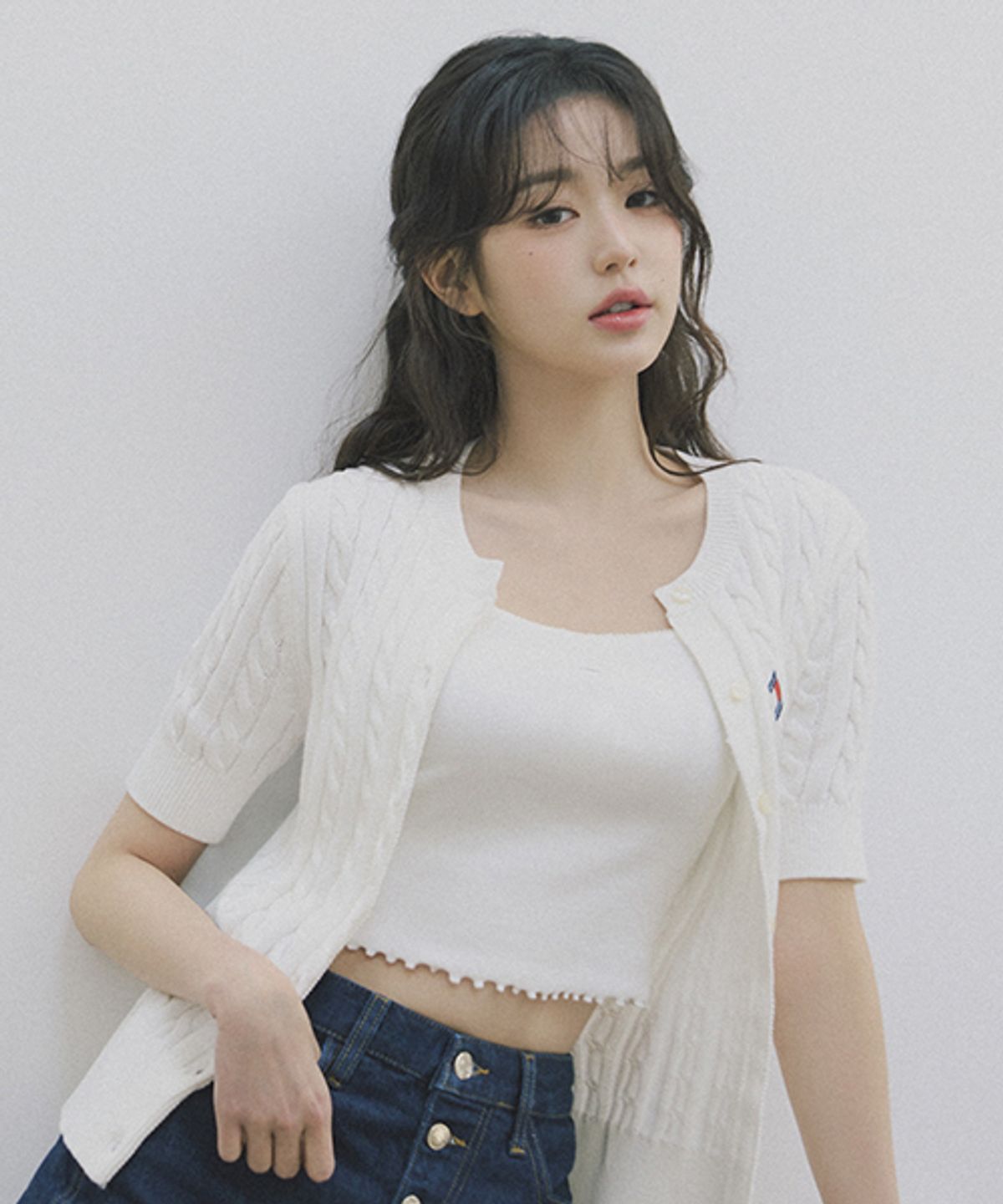 타미진스(TOMMY JEANS) 서머 케이블 가디건 (T32F1KCD05TWT2YBL)