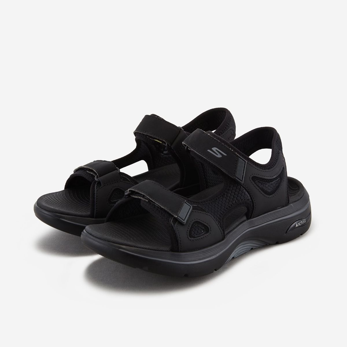 스케쳐스(SKECHERS) 남성 고워크 아치핏 2.0 샌들_SP0MSCFM011