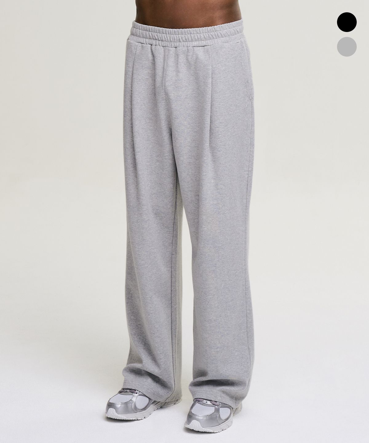 레이지비(LAZYBEE) 원턱 와이드 핏 프레시 스웨트 팬츠 M (2컬러)
