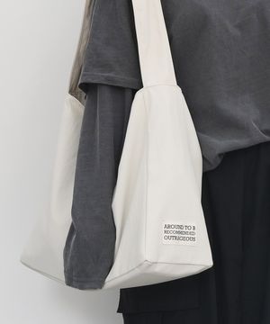 바스코 숄더백 아이보리