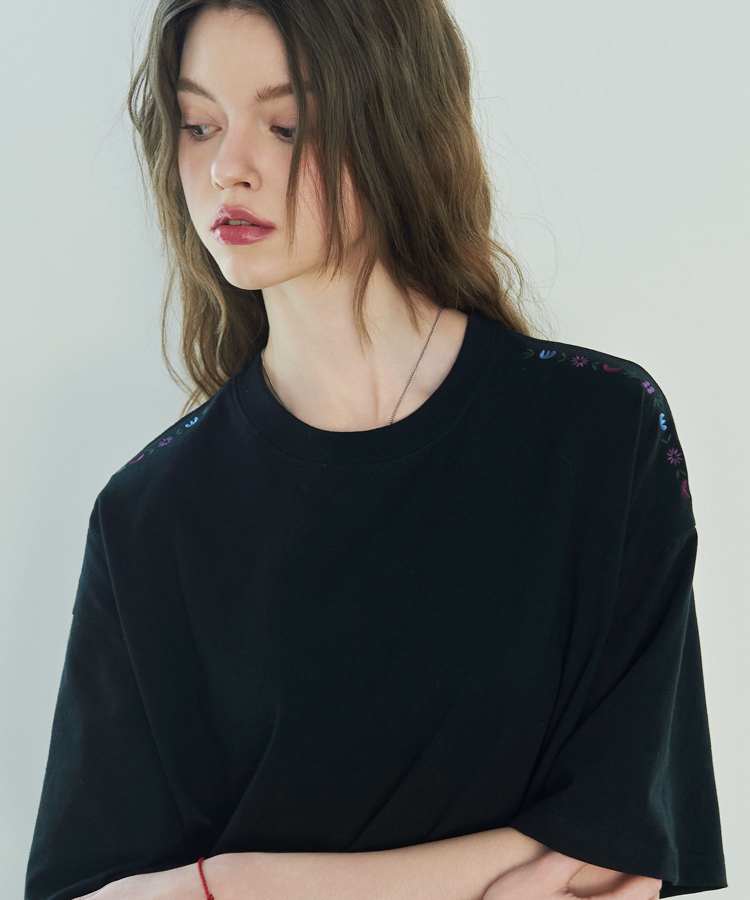 MUSINSA | CPGN STUDIO Flower Stitch Embroidery Short Sleeve