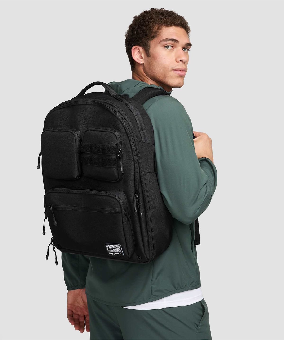 나이키(NIKE) 유틸리티 파워 백팩(33L) - 블랙:화이트 / FN4120-010