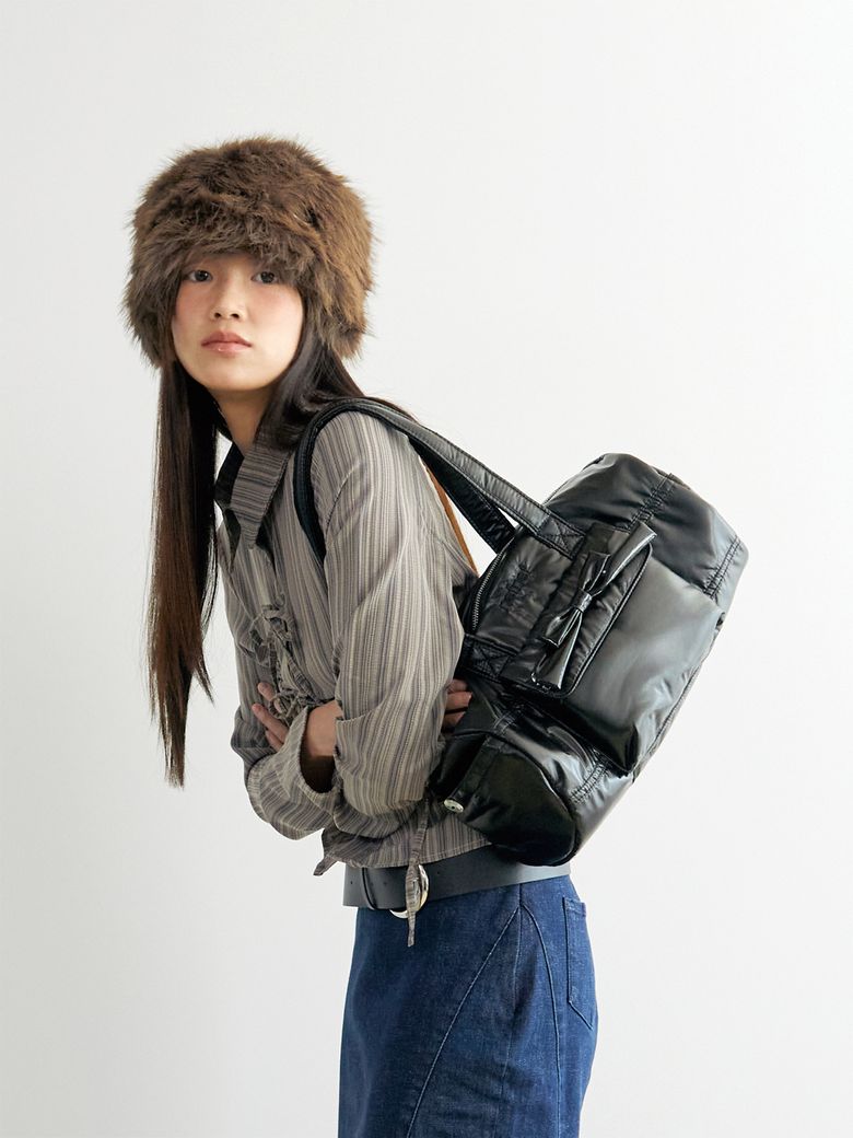 glossy ribbon duffle bag_black