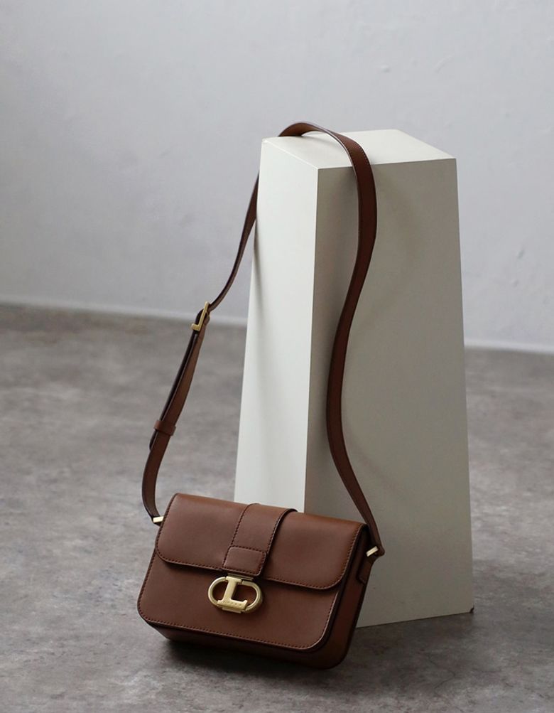 OBJET FLAP BAG