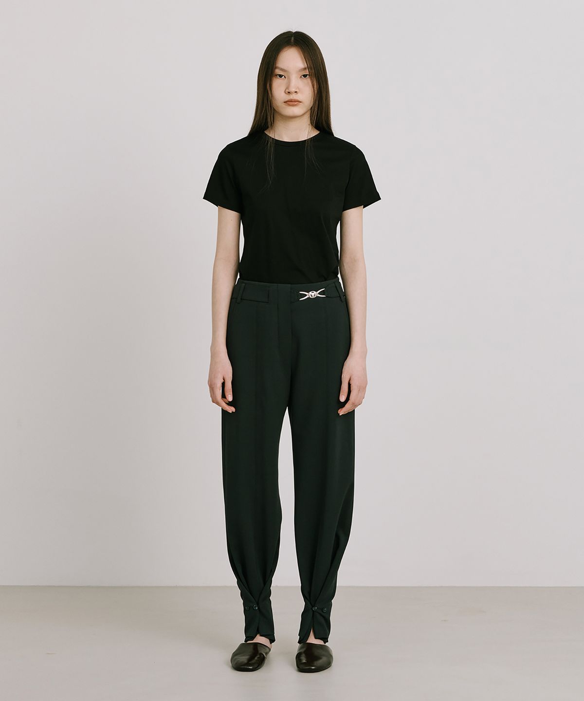 분더캄머(WNDERKAMMER) Bijou Embellishment Tunnel Pants_Dark Navy (비쥬 장식 터널팬츠_다크네이비)