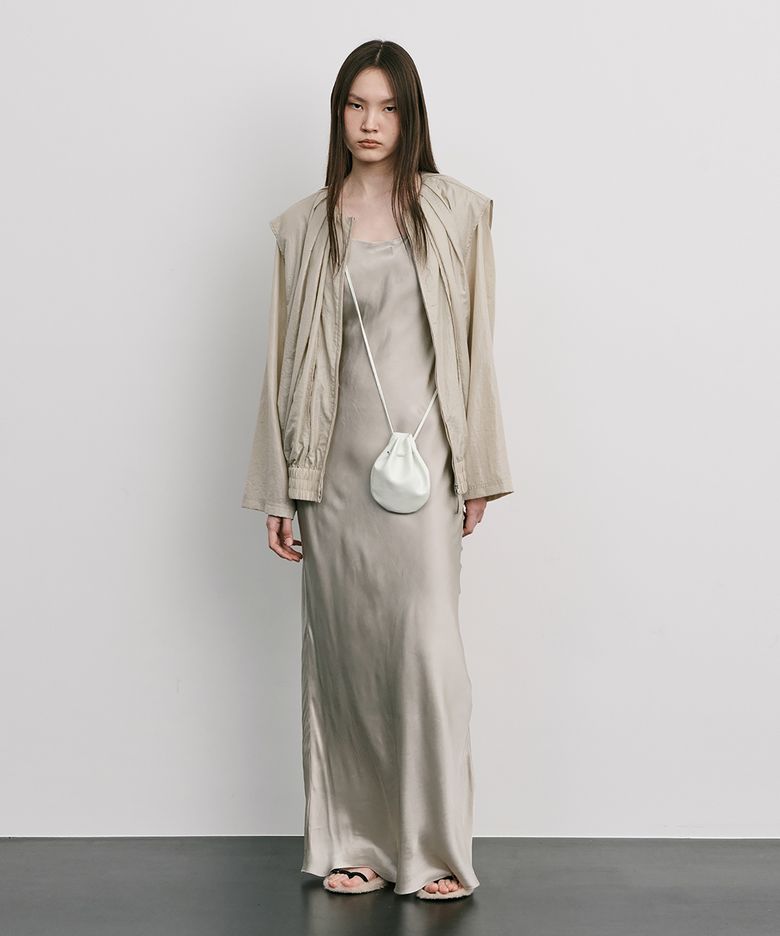 Shirred Moon Jar Jumper_Beige 주름달항아리 점퍼_베이지)
